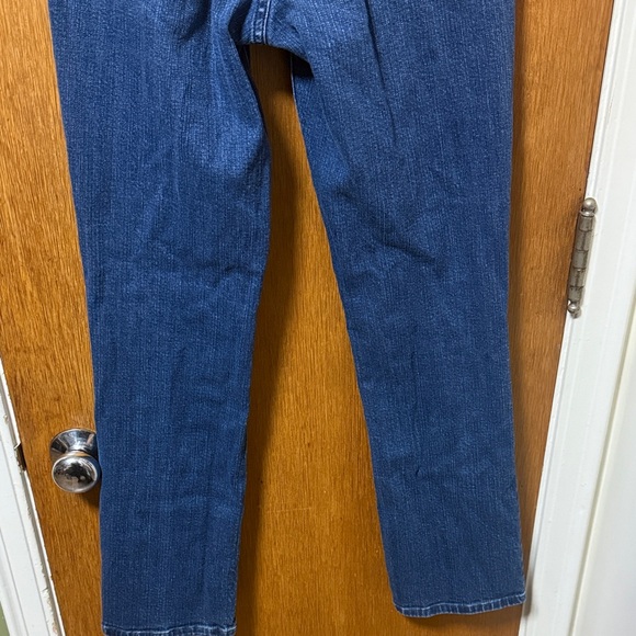 Levi's Classic Straight Leg 505 Blue Jeans - Picture 8 of 9